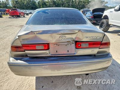 Zdjęcie 6 z 12 samochodu: 1997 TOYOTA CAMRY LE V6 VIN:4T1BF22K8VU020493 - miniatura
