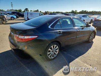 Trzecie zdjęcie samochodu z tyłu: 2017 TOYOTA CAMRY HYBRID LE VIN:4T1BD1FK6HU215135 - miniatura