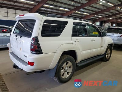 Trzecie zdjęcie samochodu z tyłu: 2005 TOYOTA 4RUNNER SR5 VIN:JTEBT14R750056731 - miniatura