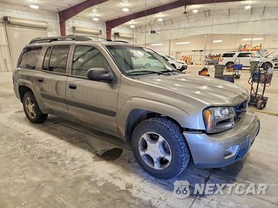 Czwarte zdjęcie samochodu z boku: 2005 CHEVROLET TRAILBLAZER EXT LS VIN:1GNET16S456147087 - miniatura