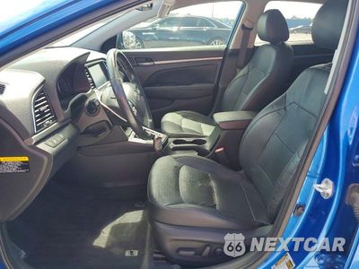 Zdjęcie 7 z 12 samochodu: 2017 HYUNDAI ELANTRA LIMITED VIN:5NPD84LF6HH131529 - miniatura