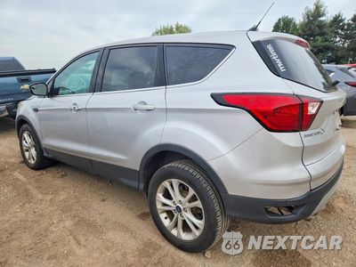 Drugie zdjęcie samochodu z przodu: 2019 FORD ESCAPE SE VIN:1FMCU9GD6KUA98327 - miniatura