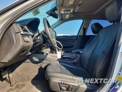 Zdjęcie 7 z 12 samochodu: 2015 BMW 328 I VIN:WBA3A5G54FNS85898 - miniatura