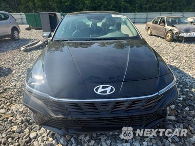Piąte zdjęcie samochodu w środku: 2026 HYUNDAI ELANTRA SE VIN:KMHLL4DG6TU203101 - miniatura