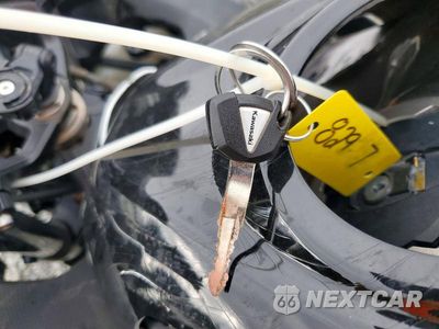 Zdjęcie 8 z 9 samochodu: 2021 KAWASAKI EX400 VIN:JKAEXKG15MDAD2459 - miniatura