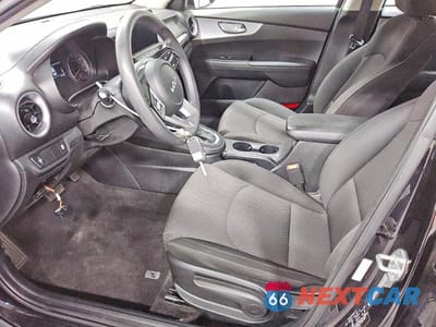 Zdjęcie 7 z 12 samochodu: 2023 KIA FORTE LXS VIN:3KPF24AD2PE592421 - miniatura