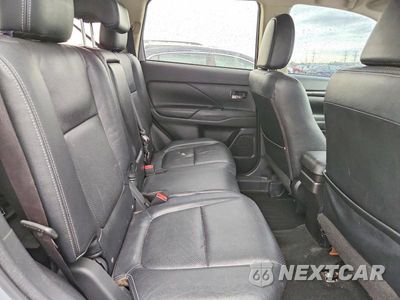 Zdjęcie 10 z 12 samochodu: 2016 MITSUBISHI OUTLANDER SE VIN:JA4AD3A38GZ009015 - miniatura