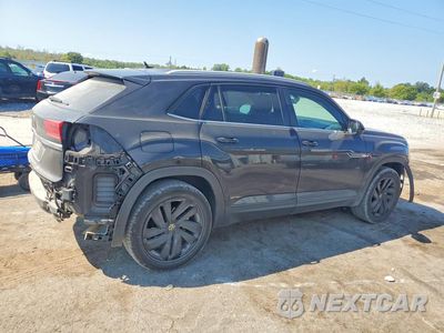Trzecie zdjęcie samochodu z tyłu: 2022 VOLKSWAGEN ATLAS CROSS SPORT SE VIN:1V2WC2CA8NC214014 - miniatura