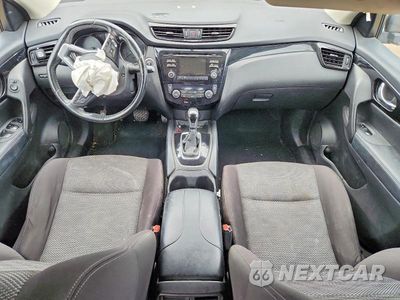 Zdjęcie 8 z 13 samochodu: 2018 NISSAN ROGUE SPORT SV VIN:JN1BJ1CR9JW292383 - miniatura