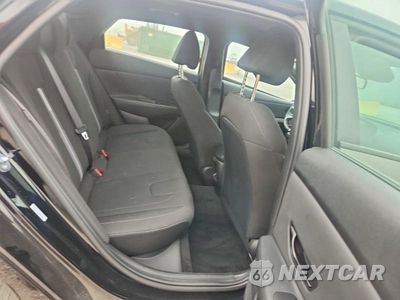 Zdjęcie 10 z 12 samochodu: 2025 HYUNDAI ELANTRA SEL SPORT VIN:KMHLM4DG5SU072433 - miniatura
