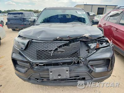 Piąte zdjęcie samochodu w środku: 2022 FORD EXPLORER POLICE INTERCEPTOR VIN:1FM5K8AB7NGC24648 - miniatura