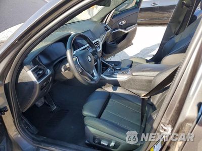 Zdjęcie 7 z 12 samochodu: 2020 BMW 330I VIN:3MW5R1J06L8B37287 - miniatura