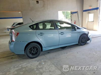 Trzecie zdjęcie samochodu z tyłu: 2013 TOYOTA PRIUS FOUR VIN:JTDKN3DU0D1686047 - miniatura