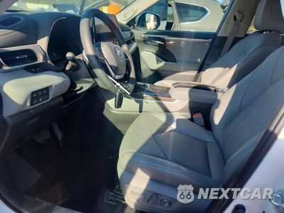Zdjęcie 7 z 13 samochodu: 2026 TOYOTA HIGHLANDER HYBRID PLATINUM VIN:5TDEBRCHXTS719490 - miniatura