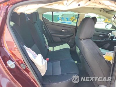 Zdjęcie 10 z 13 samochodu: 2021 NISSAN SENTRA SV VIN:3N1AB8CV4MY284249 - miniatura
