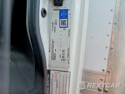 Zdjęcie 12 z 13 samochodu: 2020 INTERNATIONAL MV607 BOX TRUCK VIN:1HTEUMML1LH815077 - miniatura