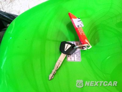 Zdjęcie 8 z 9 samochodu: 2023 KAWA - KAWASAKI ZX636 VIN:JKBZXJH10PA019180 - miniatura