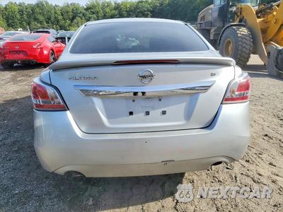 Zdjęcie 6 z 12 samochodu: 2015 NISSAN ALTIMA 2.5 S VIN:1N4AL3AP7FN351501 - miniatura
