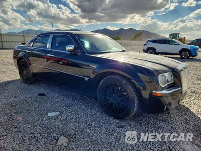 Czwarte zdjęcie samochodu z boku: 2005 CHRYSLER 300C VIN:2C3AA63H05H563093 - miniatura