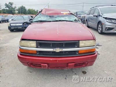 Piąte zdjęcie samochodu w środku: 2001 CHEVROLET S TRUCK S10 VIN:1GCCS19W918134965 - miniatura