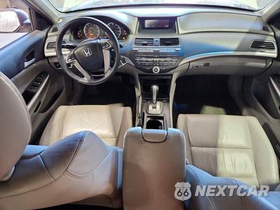 Zdjęcie 8 z 13 samochodu: 2010 HONDA ACCORD EXL VIN:1HGCP2F82AA036383 - miniatura