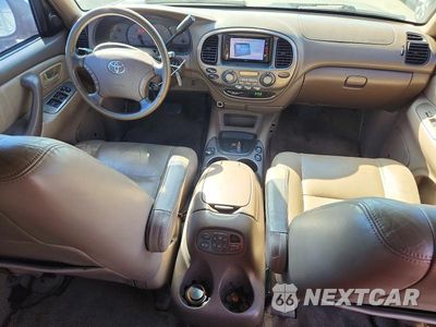 Zdjęcie 8 z 13 samochodu: 2004 TOYOTA SEQUOIA LIMITED VIN:5TDZT38A94S207938 - miniatura