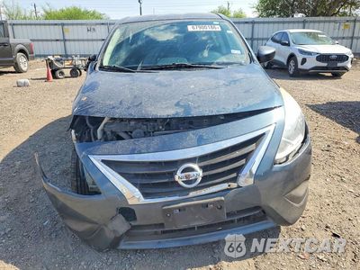 Piąte zdjęcie samochodu w środku: 2015 NISSAN VERSA 1.6 SV VIN:3N1CN7AP9FL939827 - miniatura