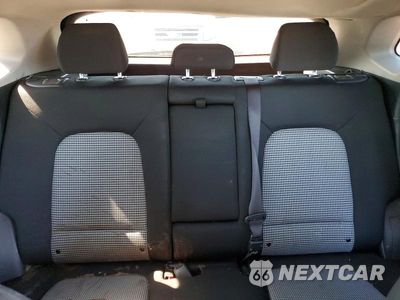 Zdjęcie 10 z 13 samochodu: 2022 HYUNDAI KONA SE VIN:KM8K2CAB2NU839017 - miniatura