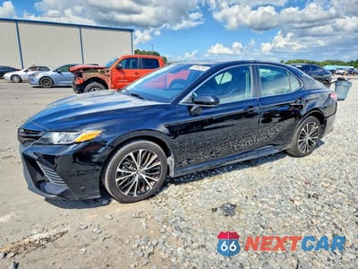 2020 TOYOTA CAMRY SE 4T1G11AK2LU331561 - główne zdjęcie licytacji z USA - miniatura