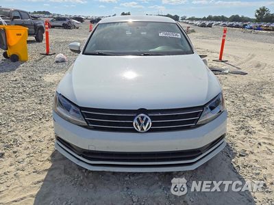 Piąte zdjęcie samochodu w środku: 2017 VOLKSWAGEN JETTA S VIN:3VW2B7AJ2HM242281 - miniatura