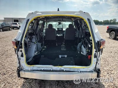 Zdjęcie 6 z 14 samochodu: 2026 TOYOTA SIENNA LE VIN:5TDKRKECXTS330193 - miniatura