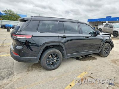 Trzecie zdjęcie samochodu z tyłu: 2025 JEEP GRAND CHEROKEE L LAREDO VIN:1C4RJKAG4S8640180 - miniatura