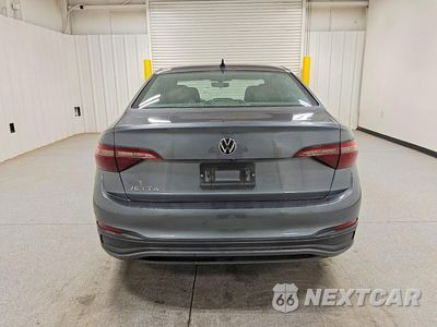 Zdjęcie 6 z 13 samochodu: 2023 VOLKSWAGEN JETTA S VIN:3VW5M7BU8PM021069 - miniatura