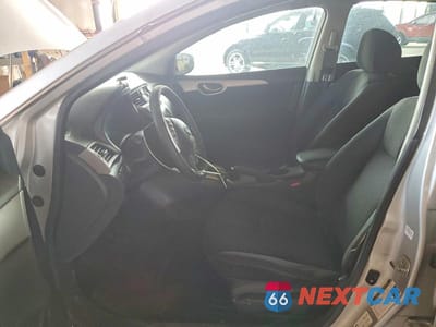 Zdjęcie 7 z 12 samochodu: 2015 NISSAN SENTRA S VIN:3N1AB7AP1FY355831 - miniatura