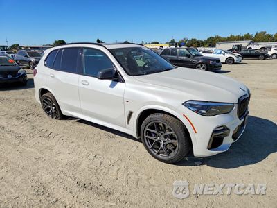 Czwarte zdjęcie samochodu z boku: 2020 BMW X5 M50I VIN:5UXJU4C05L9B78449 - miniatura