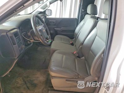 Zdjęcie 7 z 12 samochodu: 2018 CHEVROLET SILVERADO C1500 VIN:1GCNCNEH2JZ264469 - miniatura