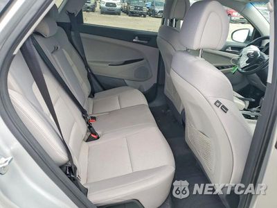 Zdjęcie 11 z 13 samochodu: 2018 HYUNDAI TUCSON VALUE VIN:KM8J3CA27JU799584 - miniatura
