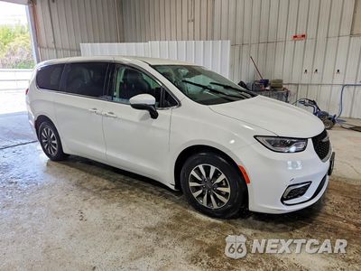 Czwarte zdjęcie samochodu z boku: 2023 CHRYSLER PACIFICA HYBRID TOURING L VIN:2C4RC1L72PR527230 - miniatura