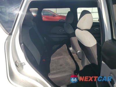 Zdjęcie 10 z 12 samochodu: 2015 KIA SOUL BASE VIN:KNDJN2A27F7206689 - miniatura