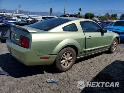 Trzecie zdjęcie samochodu z tyłu: 2006 FORD MUSTANG VIN:1ZVHT80NX65174963 - miniatura