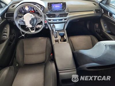 Zdjęcie 8 z 12 samochodu: 2020 HONDA ACCORD LX VIN:1HGCV1F12LA107667 - miniatura