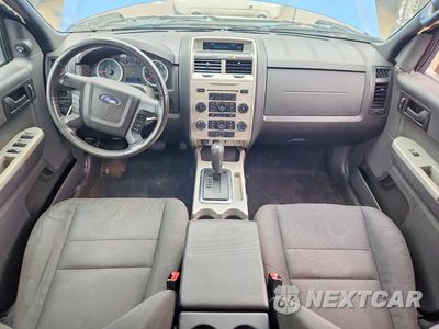 Zdjęcie 8 z 13 samochodu: 2011 FORD ESCAPE XLT VIN:1FMCU0D72BKA07026 - miniatura