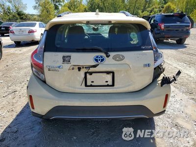 Zdjęcie 6 z 13 samochodu: 2018 TOYOTA PRIUS C TWO VIN:JTDKDTB34J1605446 - miniatura