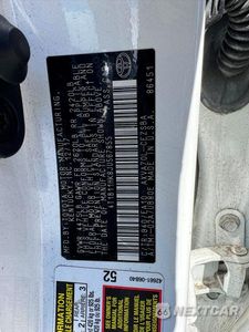 Zdjęcie 11 z 12 samochodu: 2018 TOYOTA CAMRY SE VIN:4T1B11HK8JU567855 - miniatura