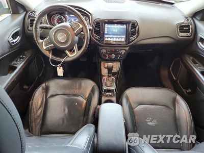 Zdjęcie 8 z 12 samochodu: 2019 JEEP COMPASS LIMITED VIN:3C4NJDCB2KT790804 - miniatura