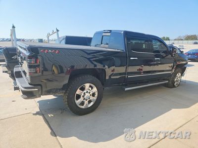 Trzecie zdjęcie samochodu z tyłu: 2019 CHEVROLET SILVERADO K2500 HEAVY DUTY LTZ VIN:1GC1KTEY4KF279757 - miniatura