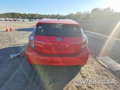 Zdjęcie 6 z 12 samochodu: 2013 TOYOTA PRIUS C ONE VIN:JTDKDTB30D1541748 - miniatura