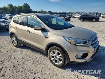 Czwarte zdjęcie samochodu z boku: 2017 FORD ESCAPE SE VIN:1FMCU0GD0HUD04620 - miniatura