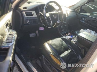 Zdjęcie 8 z 12 samochodu: 2007 CADILLAC ESCALADE EXT VIN:3GYFK62857G283831 - miniatura
