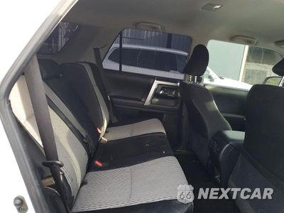 Zdjęcie 10 z 13 samochodu: 2024 TOYOTA 4RUNNER SR5 VIN:JTEMU5JR4R6281287 - miniatura